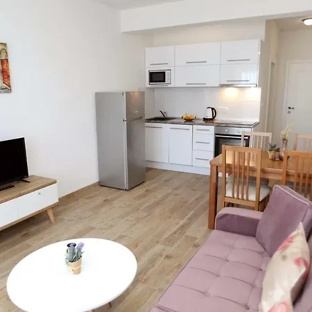 شقة Dalmatia تروغير