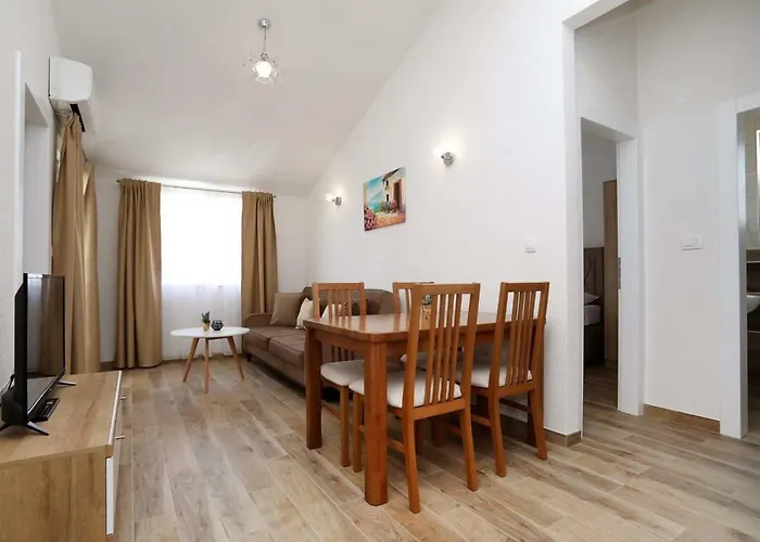 Dalmatia * تروغير